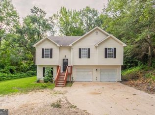 5069 Jonesboro Rd, Union City, GA 30291