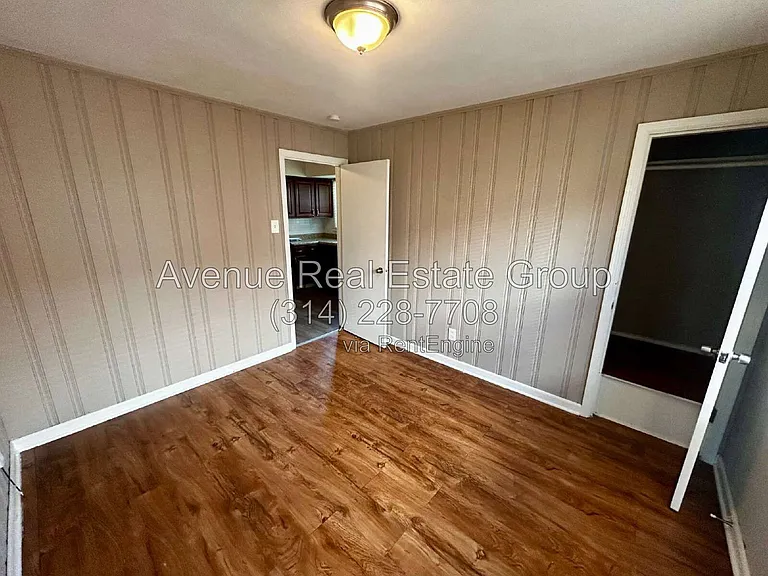 242 Emerling Dr — Photo 6