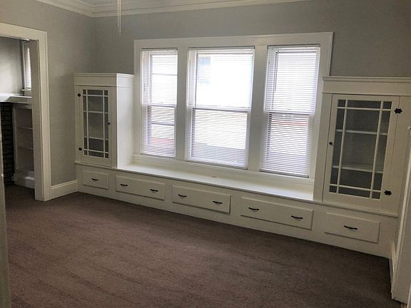 DOWNSTAIRS DINING ROOM