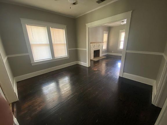 3rd image of 215 W Highland St