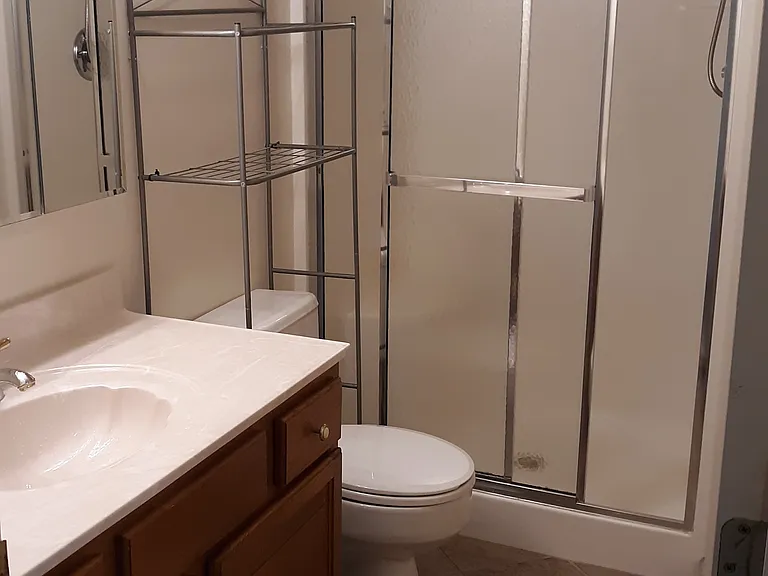 4522 Laurelwood Dr SW #BASEMENT — Photo 5
