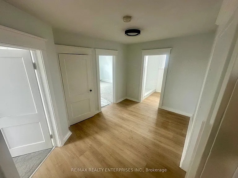 12993 Steeles Ave #UPPER — Photo 20