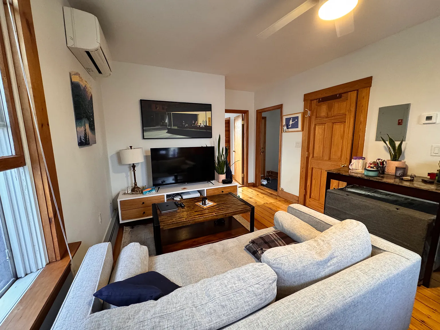1 bed, 99999 sqft, $2,700 — Photo 2