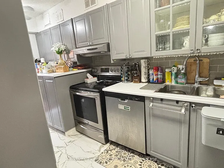 1338 York Mills Rd #710 — Photo 8