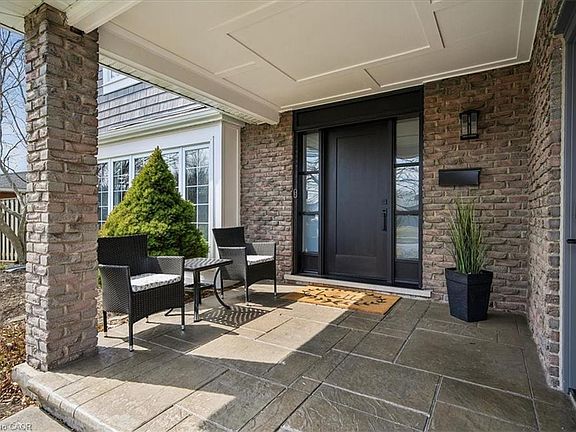 3rd image of 3481 Regal Rd