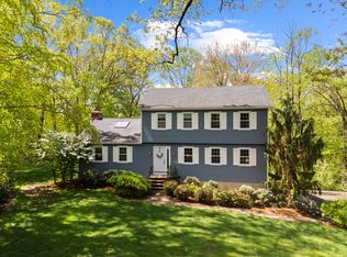 44 Rock Ridge Rd, Shelton, CT 06484