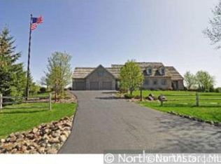 500 Navajo Rd W, Hamel, MN 55340