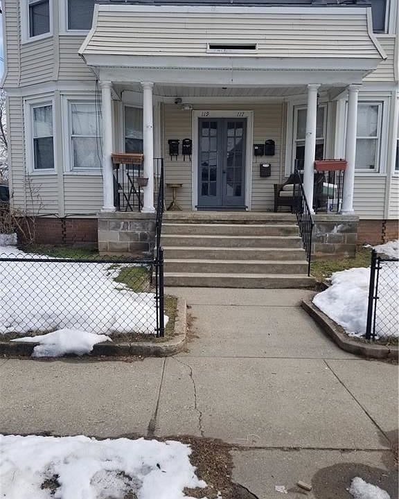 2nd image of 117/119 Washington Ave