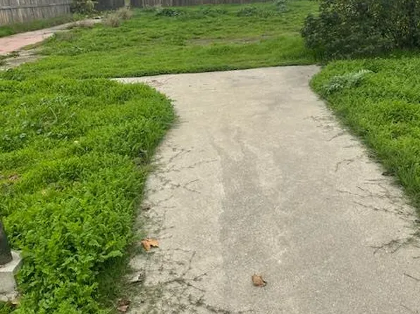 1765 N Stanford Ave, Stockton, CA 95205