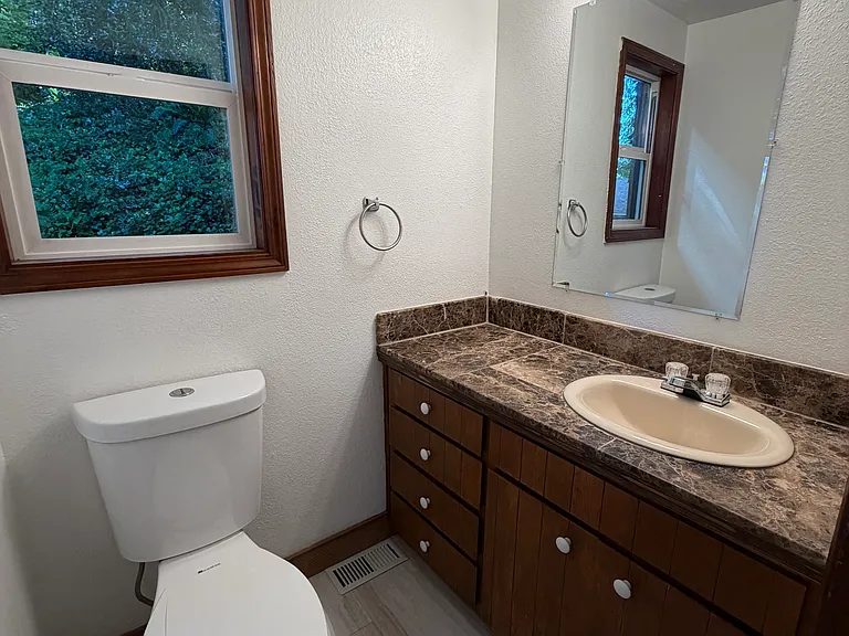 Bathroom 2nd floor