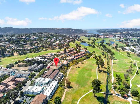 2538 Navarra Dr Unit C, Carlsbad, CA 92009