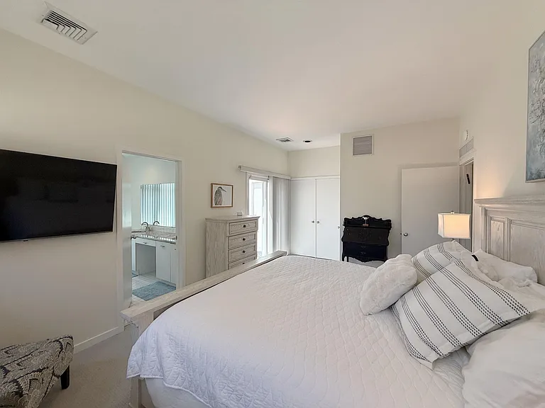 7701 Atlantic Ave #65 — Photo 13