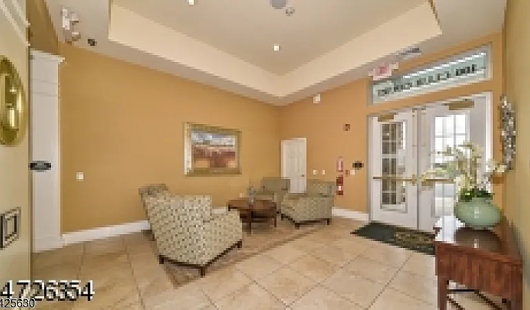 7212 Coventry Ct #212 — Photo 9