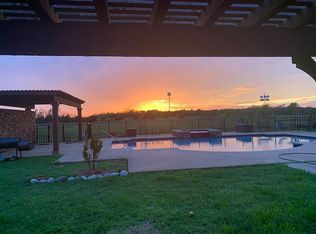 473 Bucksnort Rd, Van Alstyne, TX 75495