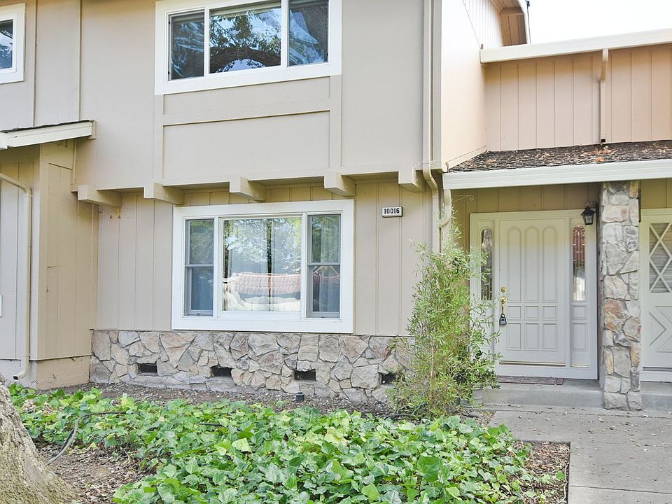 1st image of 10016 Spanish Oak Ct