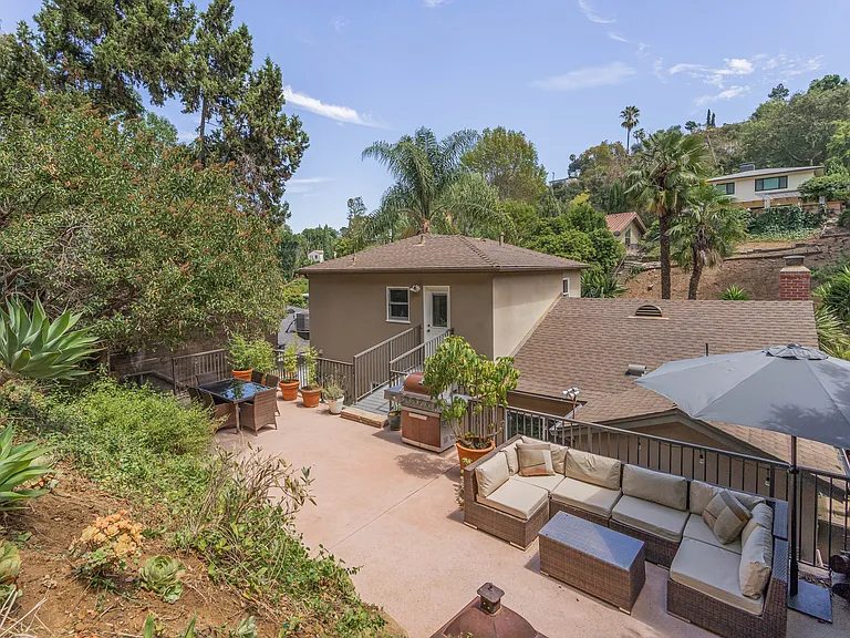 3831 Broadlawn Dr — Photo 38