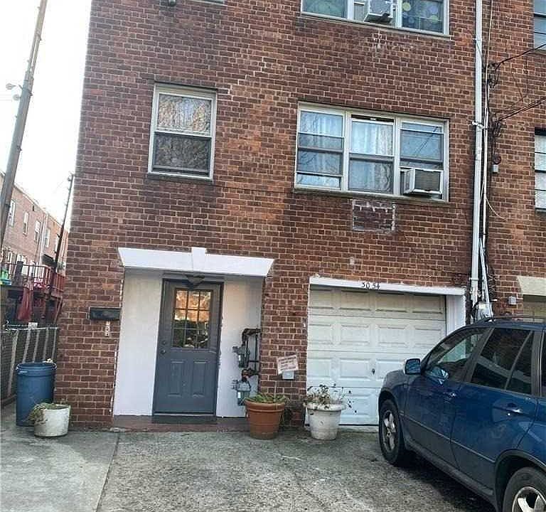 1st image of 3054 70th St