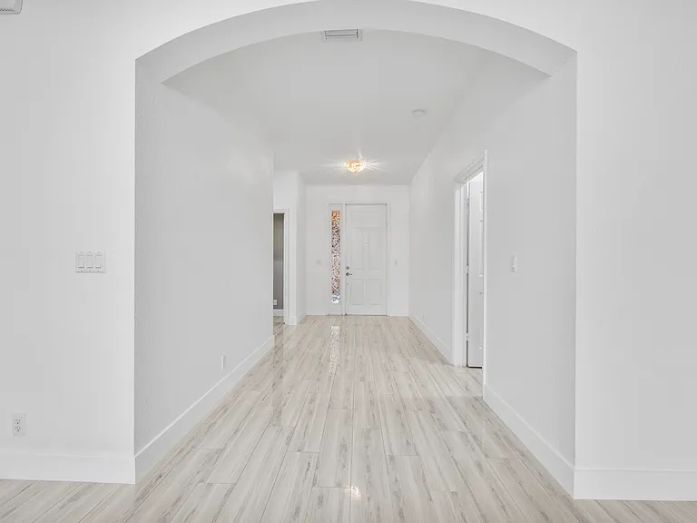 6752 Osage Cir — Photo 5