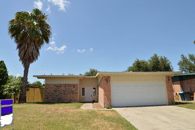 1st image of 2604 Falcon Ave