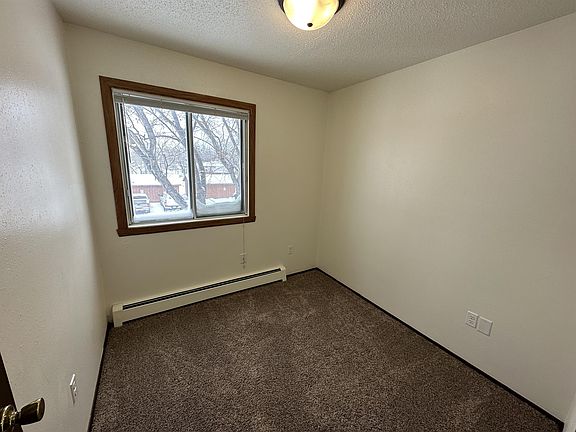 5th image of 209 S Roosevelt St #16