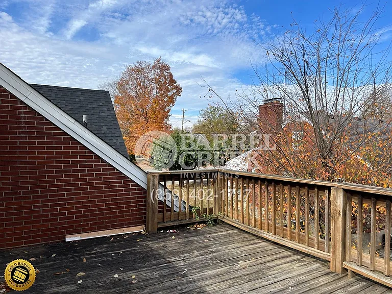402 Logan Ave — Photo 19