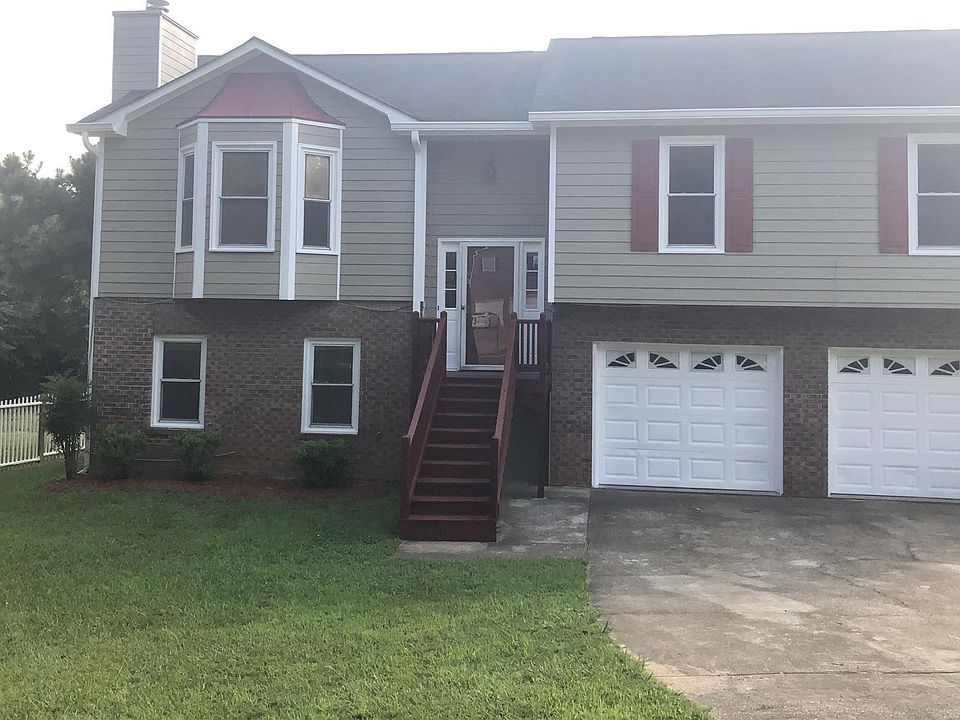 1st image of 1322 Mountain Dr NE