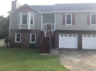 1322 Mountain Dr NE, Conyers, GA 30013