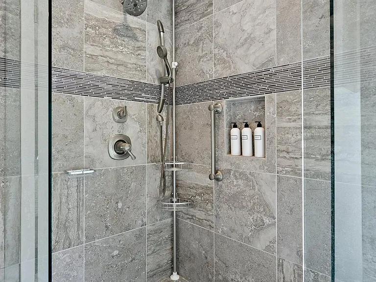 1604 Cliffwood Dr — Photo 20