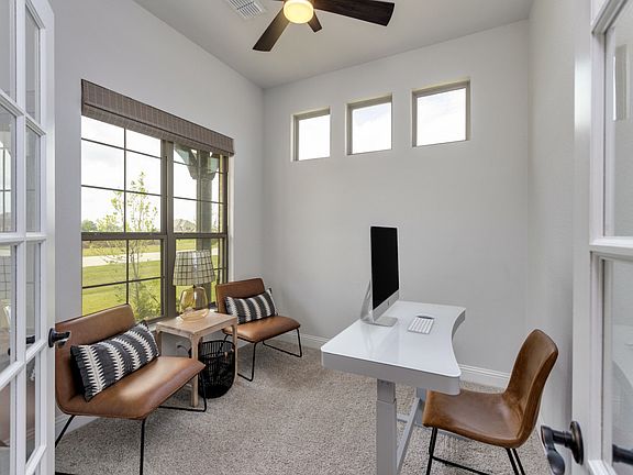 5th image of 404 Arbor Hills Trl