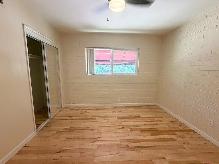 L6 — Photo 26