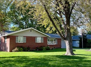 315 N 3rd St, Sterling, KS 67579