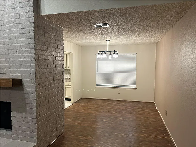 12310 Jaguar Dr — Photo 3