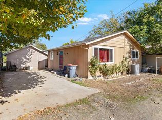 947 Murray Ave, Medford, OR