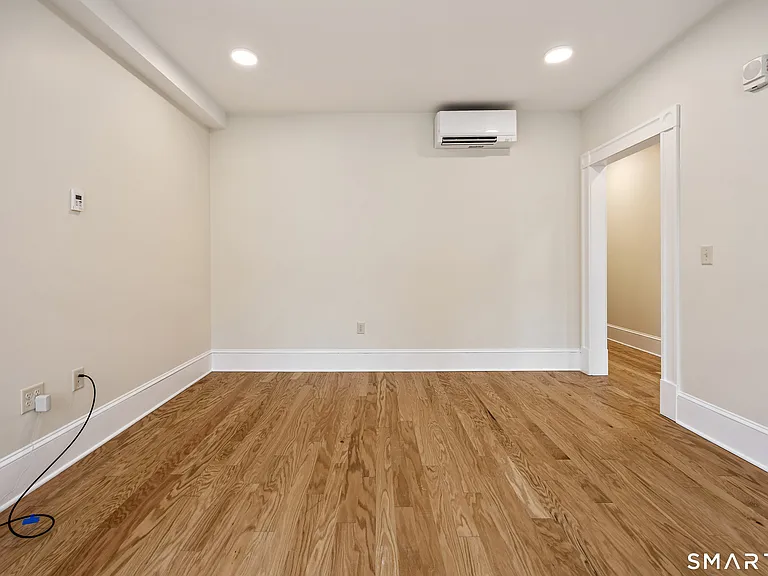 1355 Main St #204 — Photo 7