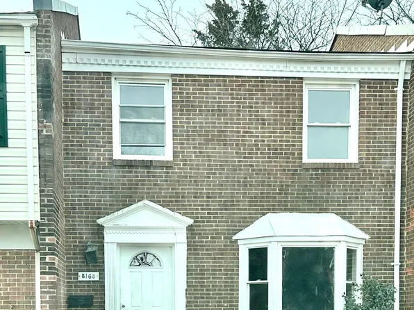 8168 Community Dr, Manassas, VA 20109