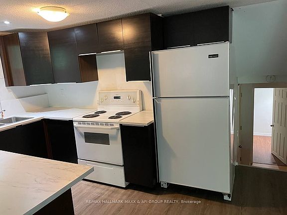 5th image of 715 Mountview Pl #Basement