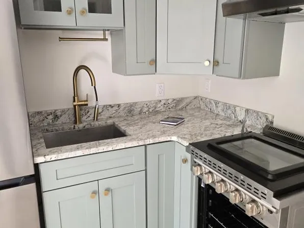 279 Kimberly Ave, Asheville, NC