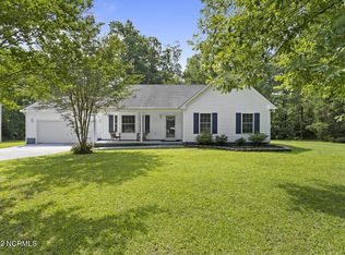 212 Falling Leaf Ct, Jacksonville, NC 28540