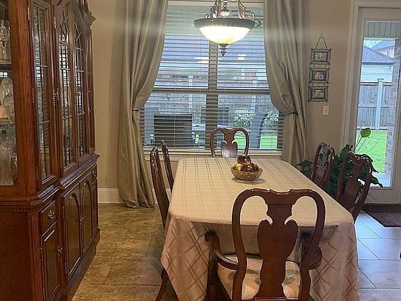 4th image of 110 Orange Blossom Ct