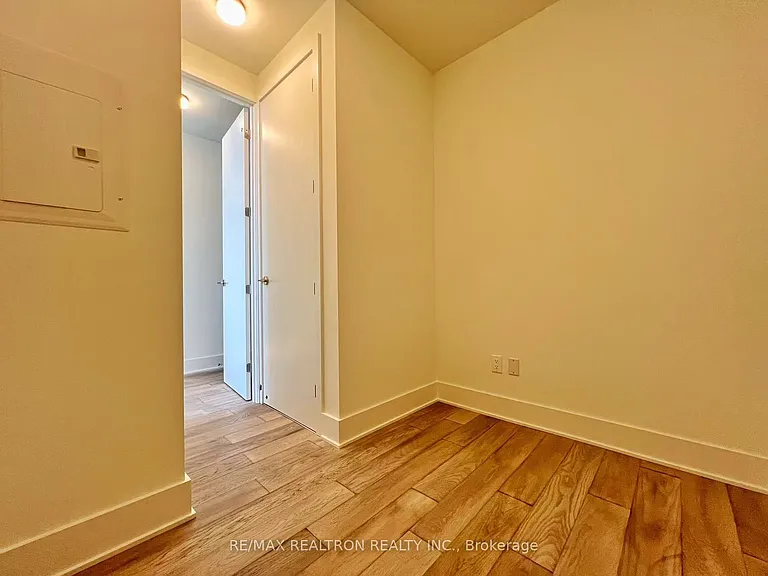 11 Yorkville Ave #6101 — Photo 21