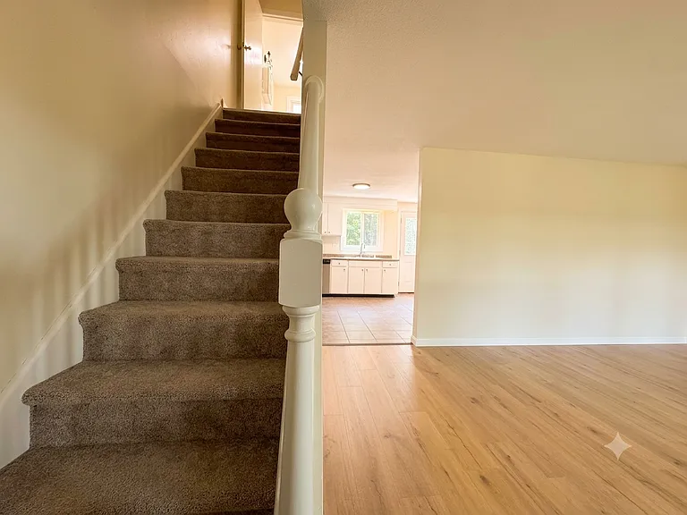 3 Villa Rd — Photo 10