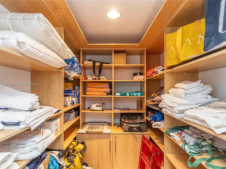 520 West Ave #1102 — Photo 35