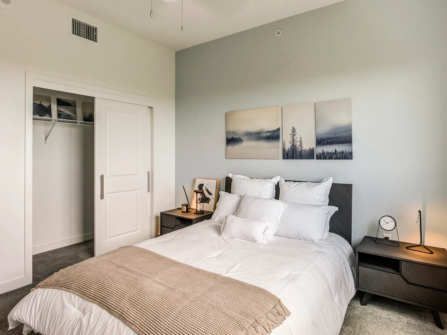 The Residences at Thesis — Photo 4