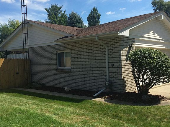4th image of 3090 Sherwood St