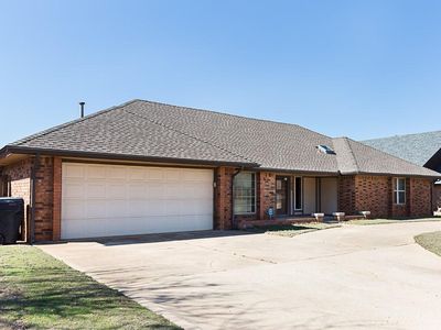 11809 Vail Dr, Oklahoma City, OK, 73162
