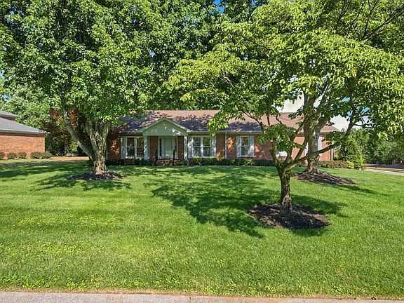 2nd image of 533 Hearthstone Cir