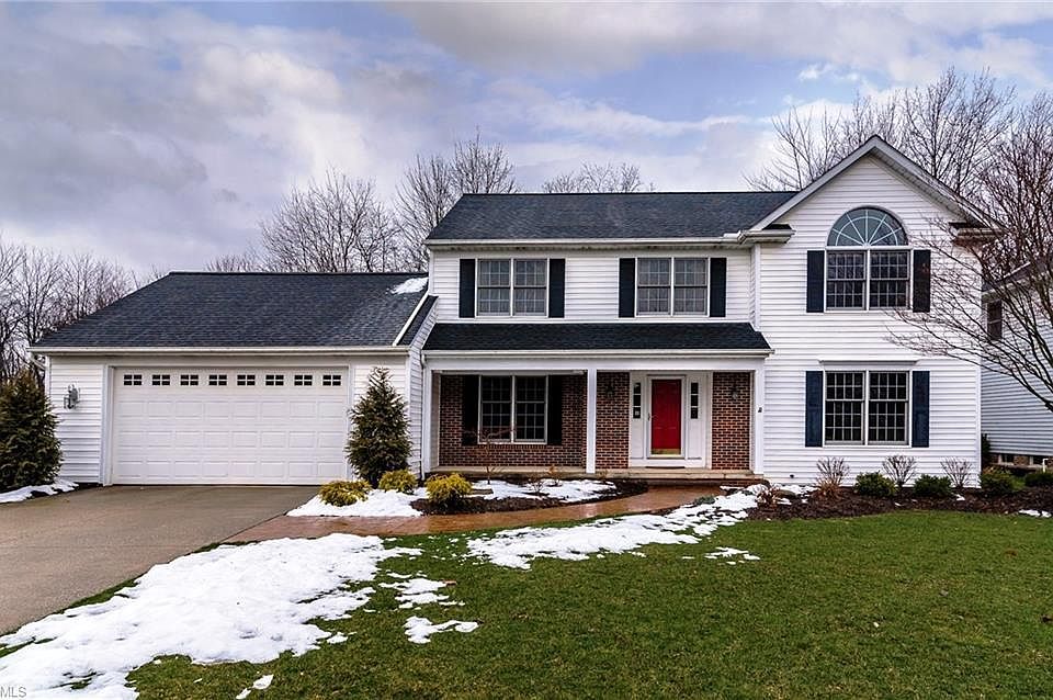 1st image of 6556 Woodbury Dr