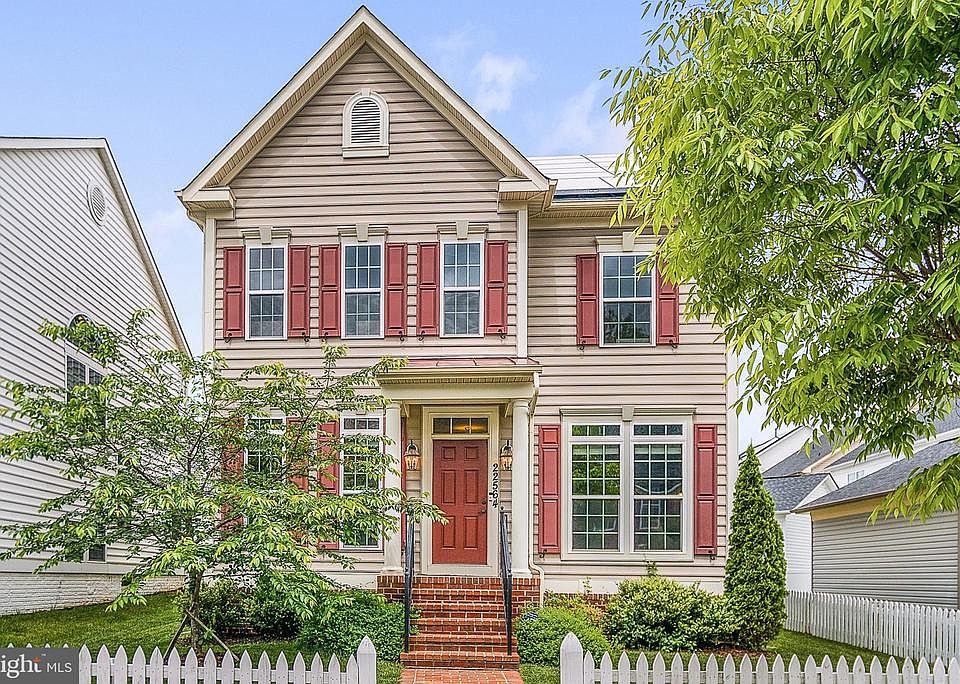1st image of 22564 Winding Woods Way