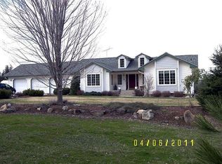 14820 W Charles Rd, Nine Mile Falls, WA 99026