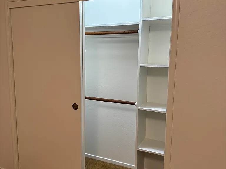 221 Colorado Ave — Photo 23